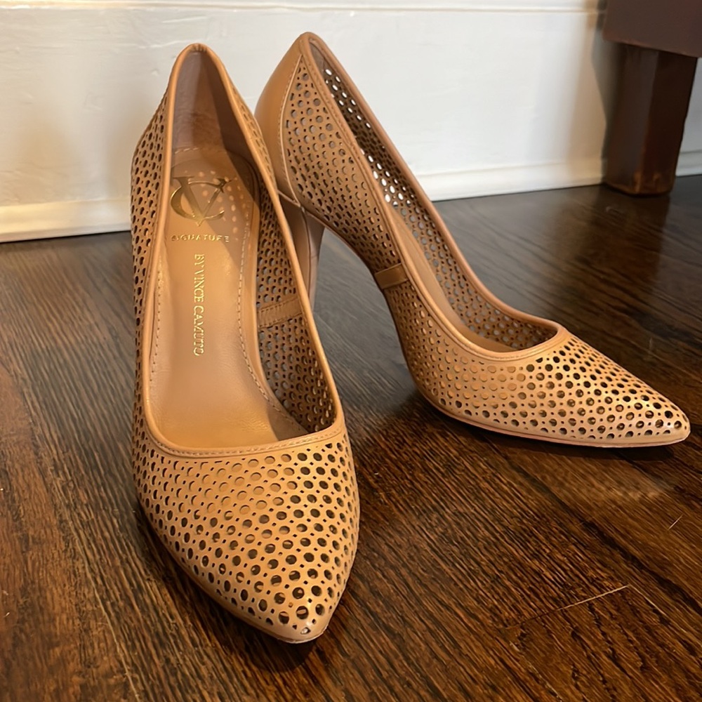 Vince Camuto Carissah Pumps